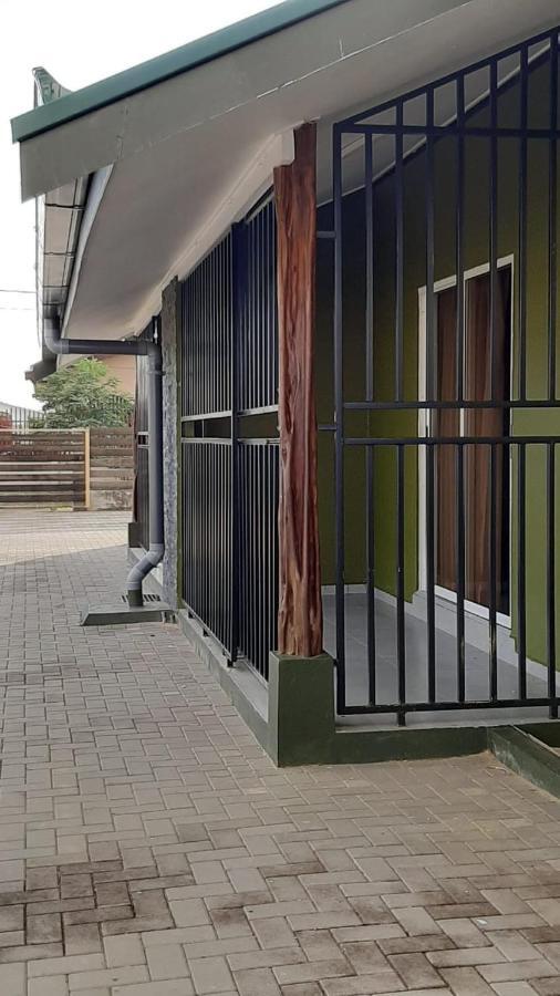 Grapefruitstraat Apartment Парамарибо Екстериор снимка